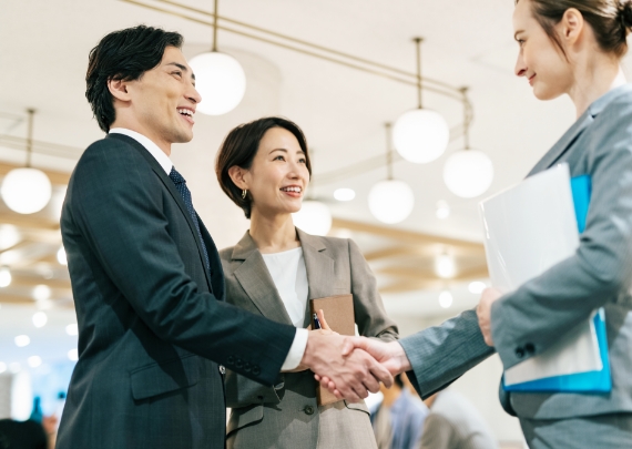 逐次通訳の様子