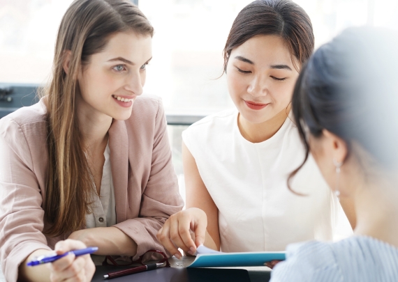 ウィスパリング通訳の様子